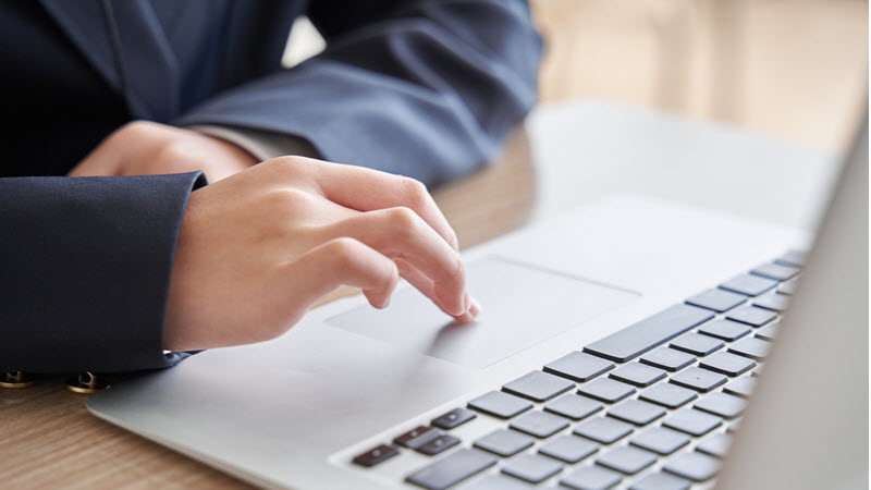 NBAC - Increasing the Digital divide Student using a laptop inside the classroom
